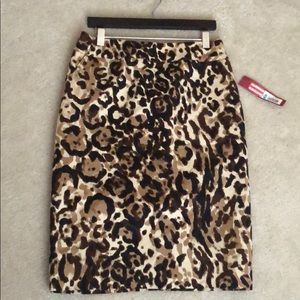 Leopard print skirt